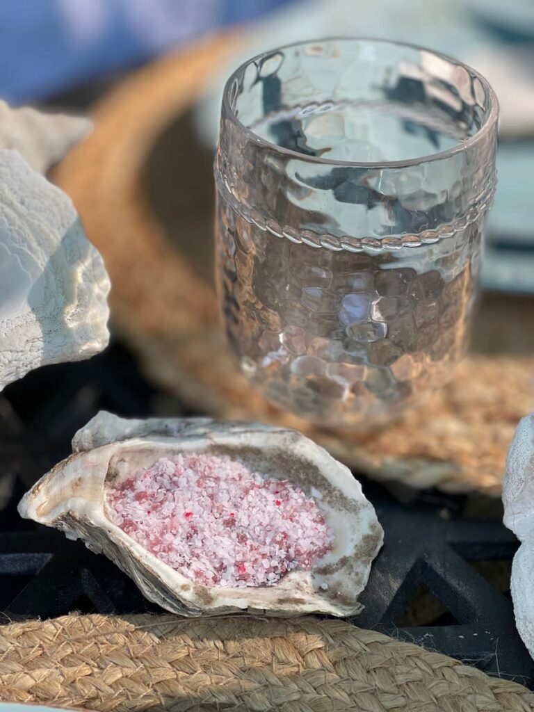 OYSTER SHELL WITH SALT